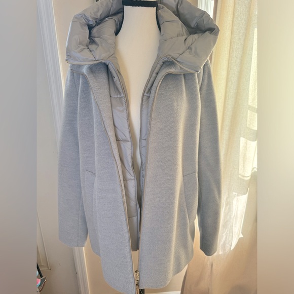 Jacket Transformer - Picture 1 of 11